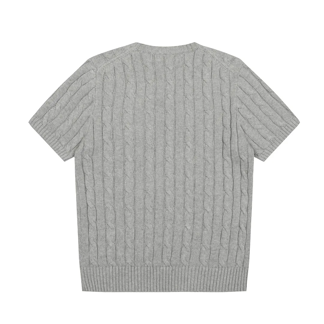 P154 💰 "Top quality" Style number: DS222# (not off the shelves all year round) [Ralph Lauren round neck pocket style solid color pony embroidered logo knitted short sleeves] ✅Ralph Lauren Ralph Lauren classic basic pocket all-match style goddess knitted short sleeves for all seasons ✅Main supplier platform live broadcast Wholesale entity Replenish when out of stock Not off the shelf ✅ZP quality 1:1 version Scan the code to enter the GF website Counter quality ✅Details and quality are the only one in Guangzhou. Imported quality cotton yarn, focusing on high-end, cost-effective, good quality needless to say. ✅The version is restored to the original order. The maximum size can be worn up to 160 pounds. Loose, comfortable and stress-free. ✅The upper body is simple and easy to match. A must-have for goddess ootd. Good-looking clothes are never picky. A must-have in the goddess’ wardrobe. Size: S-XL. Color: White, almond, purple, orange, gray, yellow, black, khaki, pink, navy, rose, green. Chinese red olive green light blue white label light blue blue label